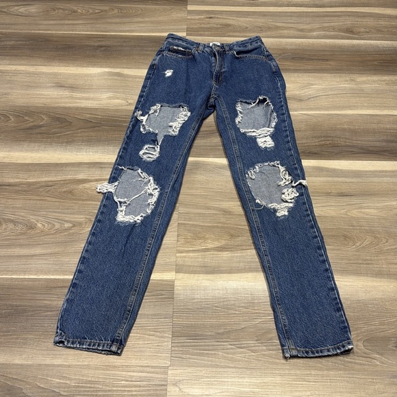 BDG Blue Denim Mom High-Rise distressed Jeans size 24 - Picture 3 of 9